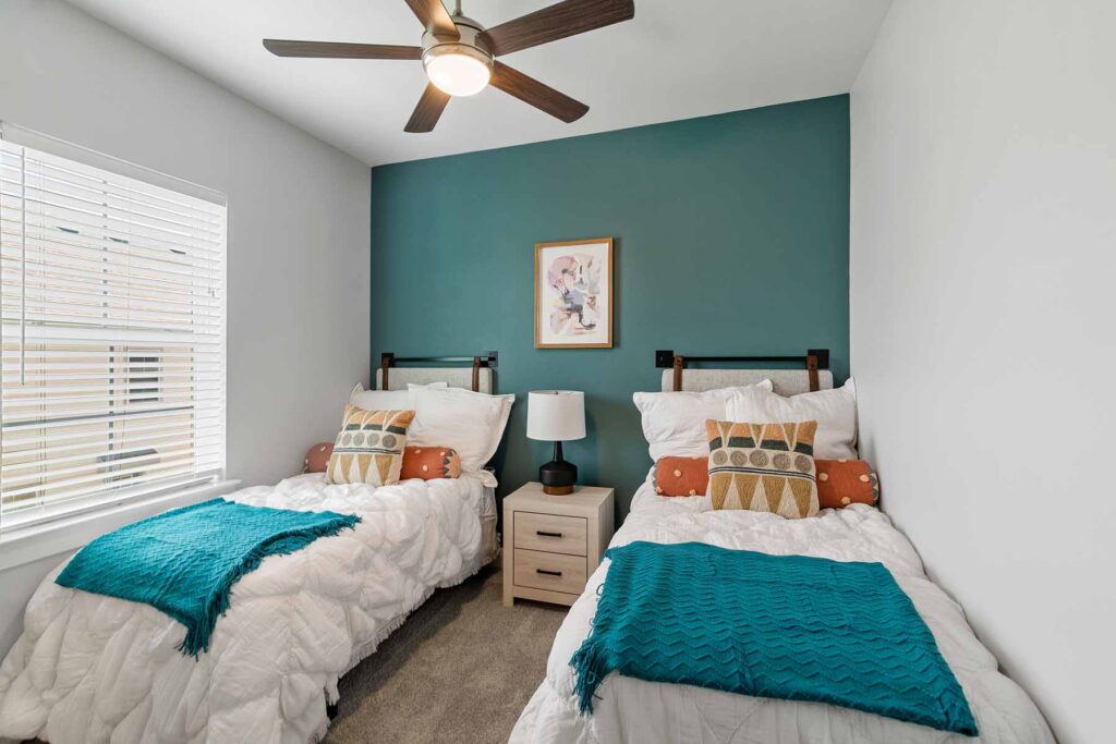 model bedroom - Villas at Birnham Woods
